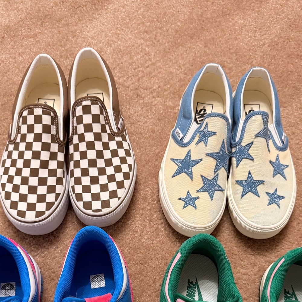 Women’s Checkered and Star Vans
